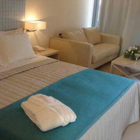 Port Royal Villas And