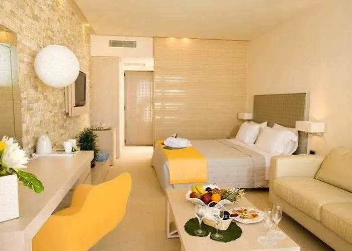 Port Royal Villas And